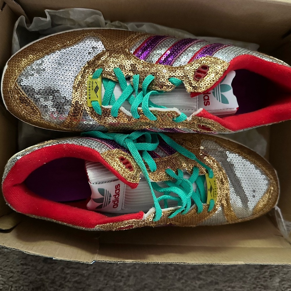Adidas Originals ZX 4000 Sequin Sneakers Size 9.5 GOLD